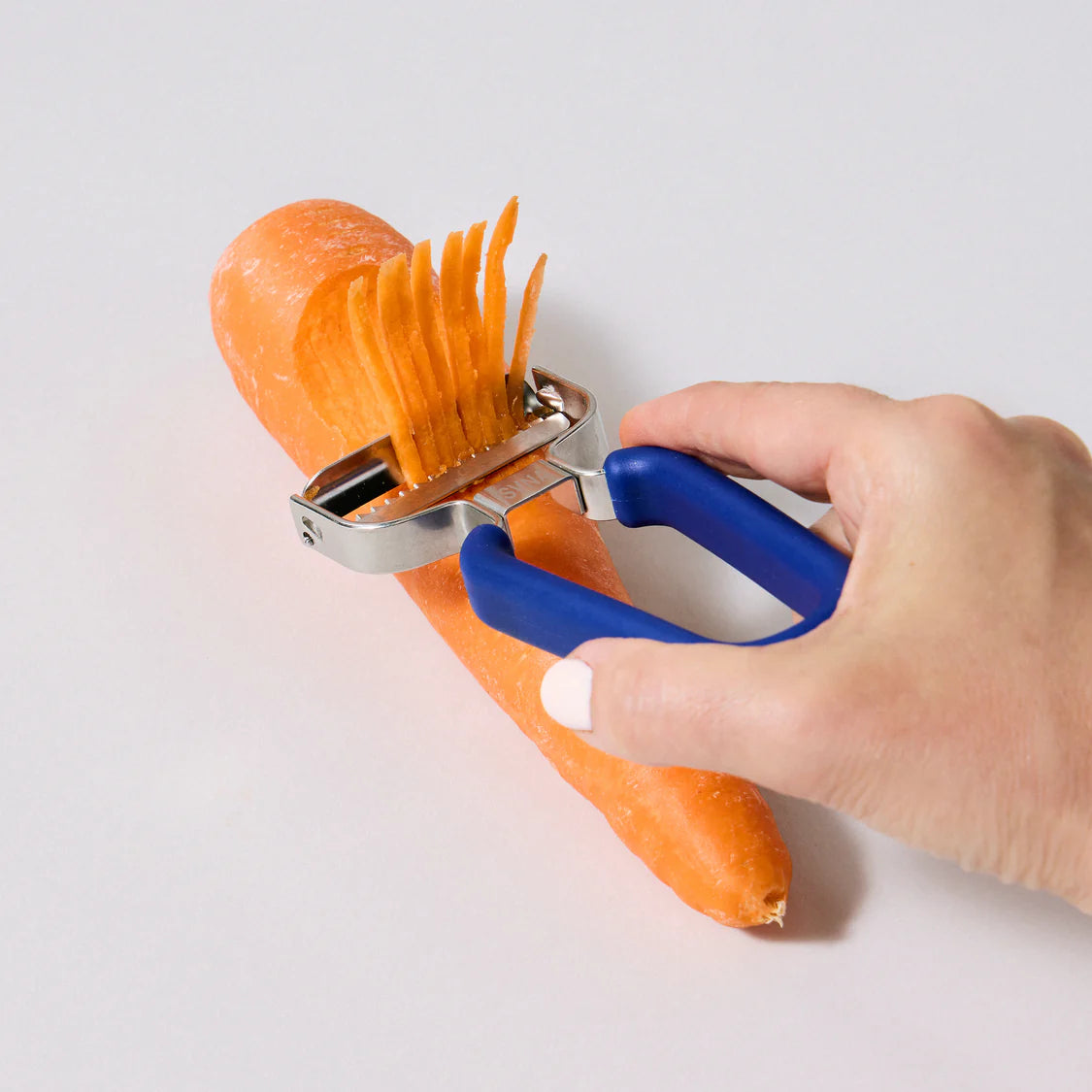 SVNA Stainless Steel Blade Y Julienne Peeler Blue SUS420J2 Non-Slip