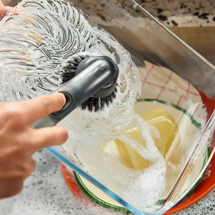 Soap Dispensing Dish Brush 