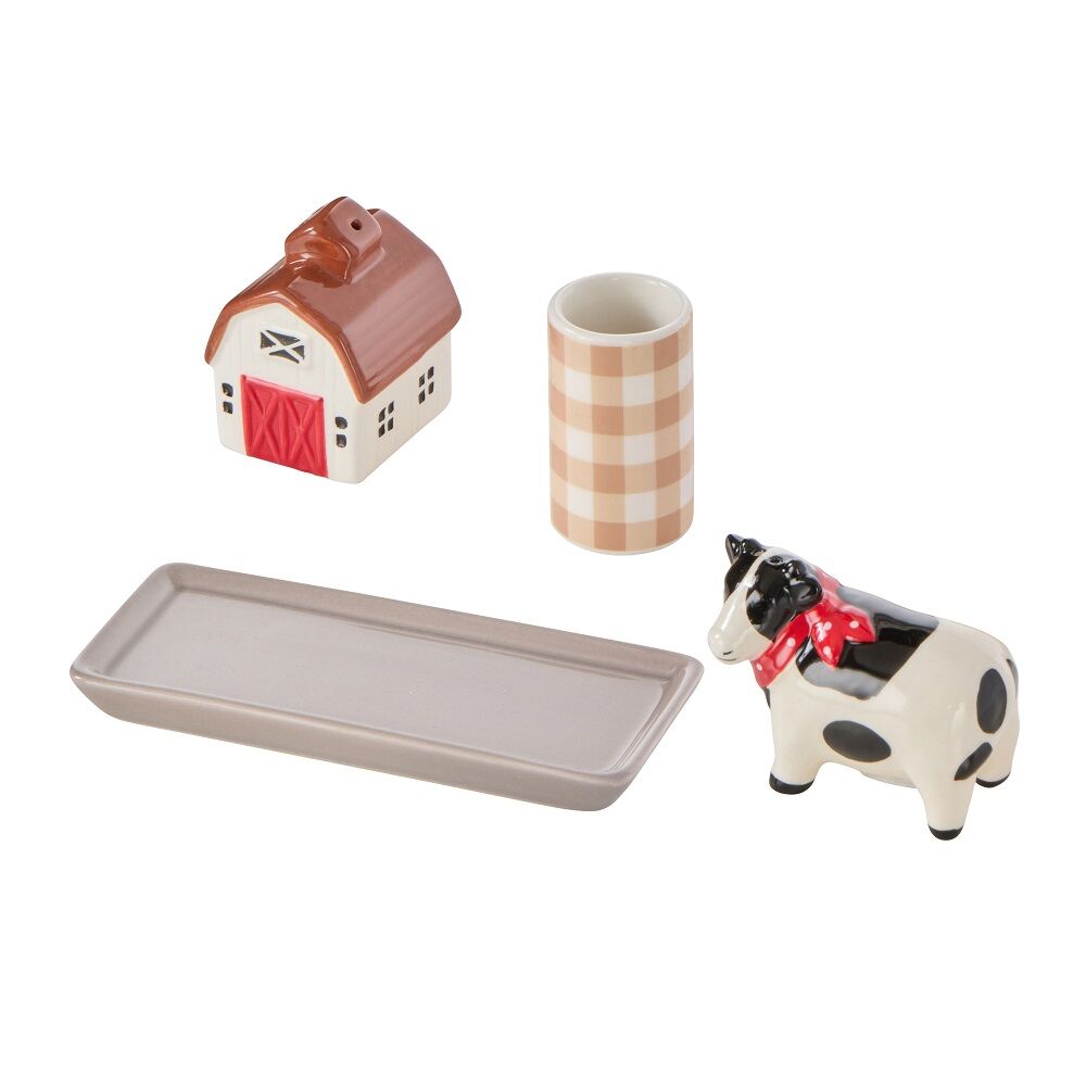 salt and pepper shaker set